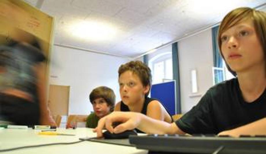 Ich, Du, Wir  - zusammen klappts am besten bei der Seminararbeit in der Jugendbildungsstätte Kurt Löwenstein. Foto: Jens Thomas