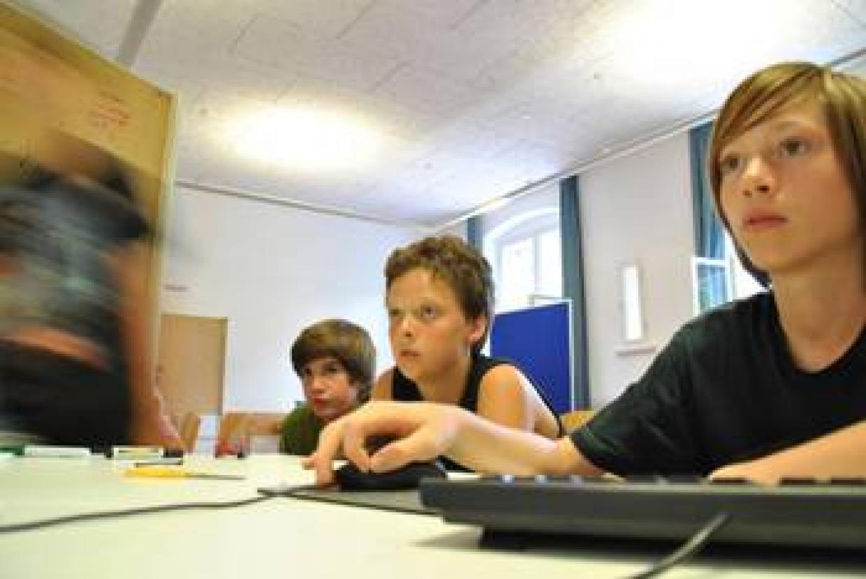 Ich, Du, Wir  - zusammen klappts am besten bei der Seminararbeit in der Jugendbildungsstätte Kurt Löwenstein. Foto: Jens Thomas